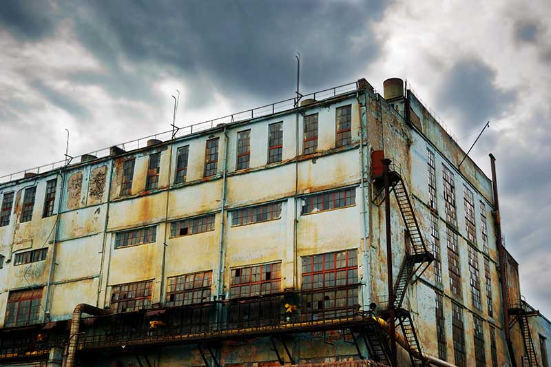 Демонтаж заводов